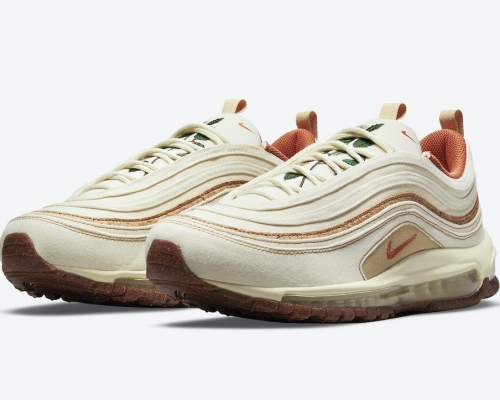 Nike Air Max Plus Coconut Milk A Creamy Dream in Footwear